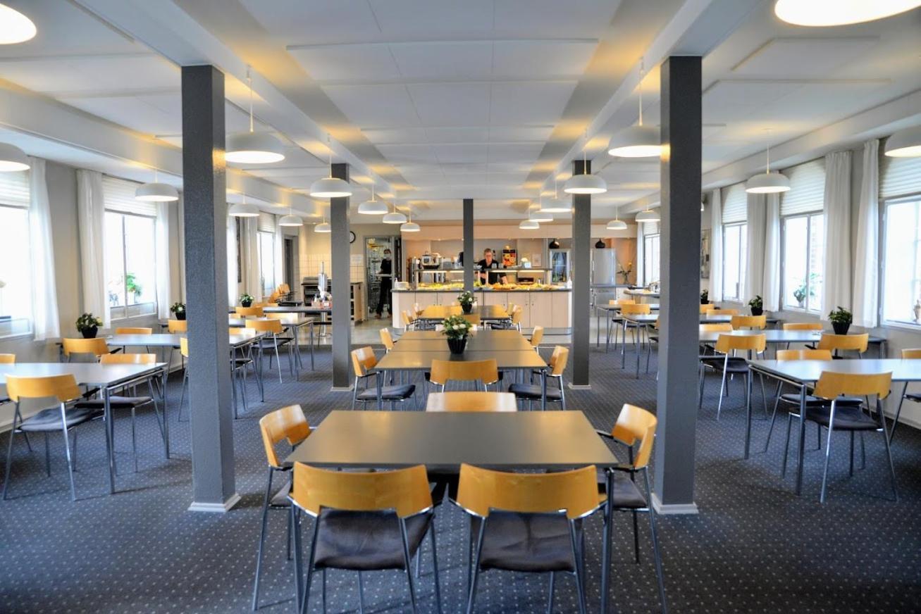 斯温堡大宿舍酒店 斯文堡 外观 照片 The cafeteria at the University of Stavanger
